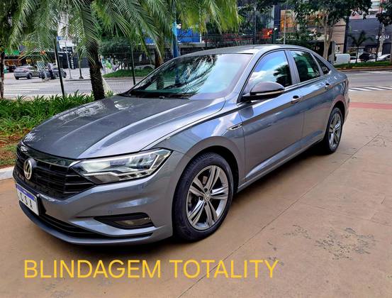 VOLKSWAGEN JETTA 1.4 250 TSI TOTAL FLEX R-LINE TIPTRONIC VOLKSWAGEN JETTA 1.4 250 TSI TOTAL FLEX R-LINE TIPTRONIC